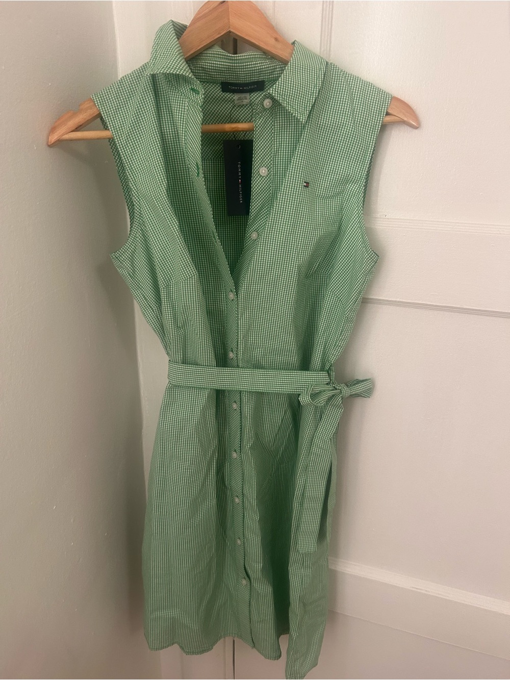 Tommy Hilfiger Green Gingham Sleeveless Shirt Dress with Waist Tie - Picture 2 of 3